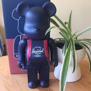 Brand new limited edition bearbrick 400%